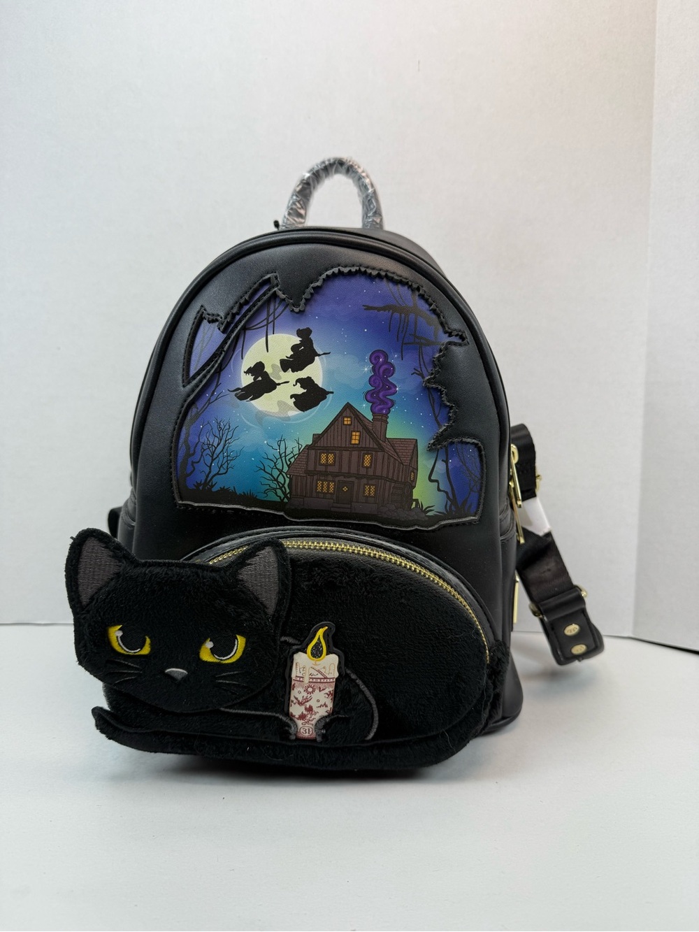 Loungefly Disney Hocus Pocus Binx Pocket Mini Backpack - Picture 6 of 10